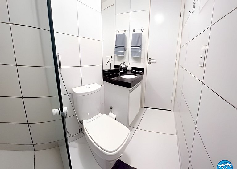 Apt | Golden Place 406 | com 2/4 e 2WC Ponta Verde