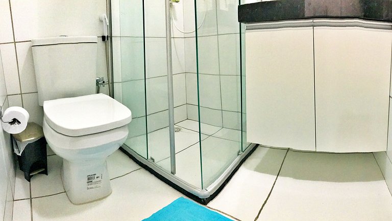 Apt | Golden Place 404 | com 2/4 e 2WC Ponta Verde