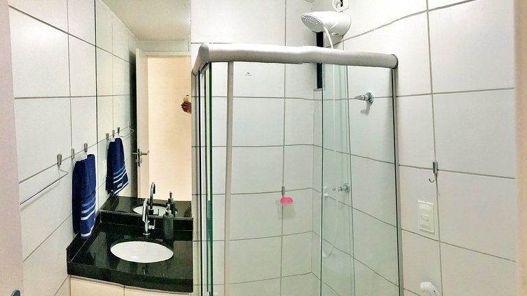 Apt | Golden Place 404 | com 2/4 e 2WC Ponta Verde