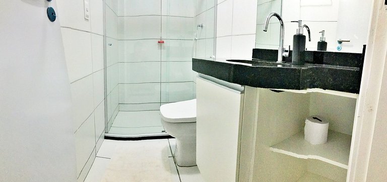 Apt | Golden Place 412 | com 2/4 e 2WC Ponta Verde