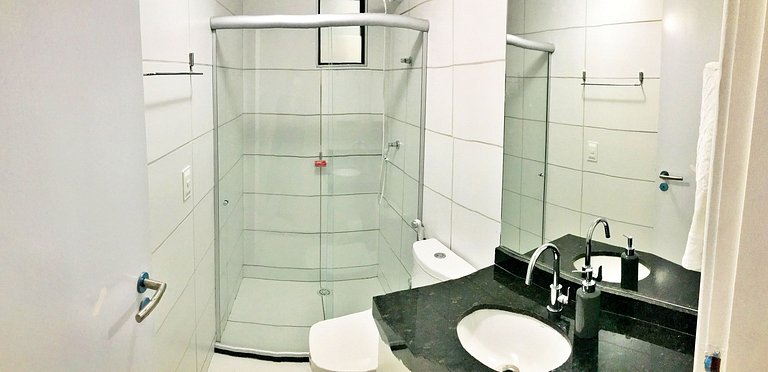 Apt | Golden Place 412 | com 2/4 e 2WC Ponta Verde