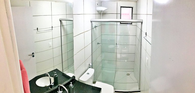 Apt | Golden Place 412 | com 2/4 e 2WC Ponta Verde