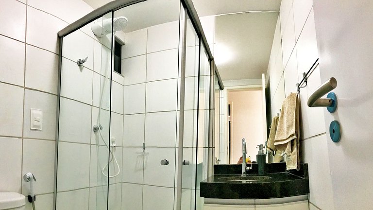 Apt | Golden Place 503 | com 2/4 e 2WC Ponta Verde