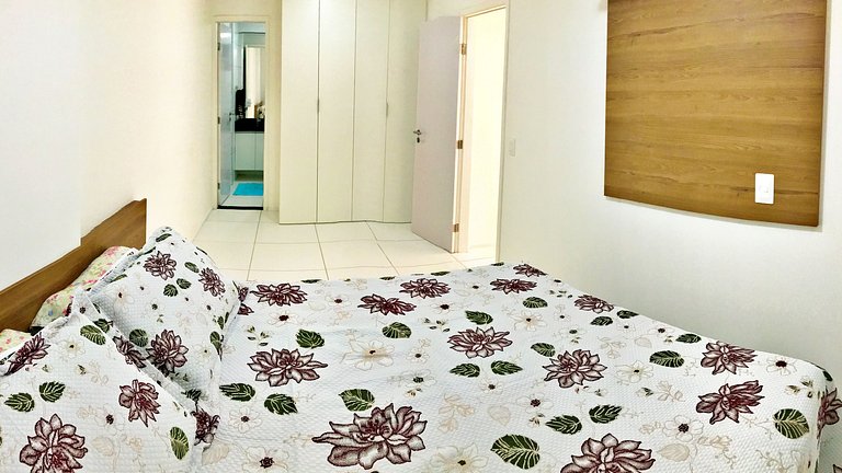 Apt | Golden Place 503 | com 2/4 e 2WC Ponta Verde